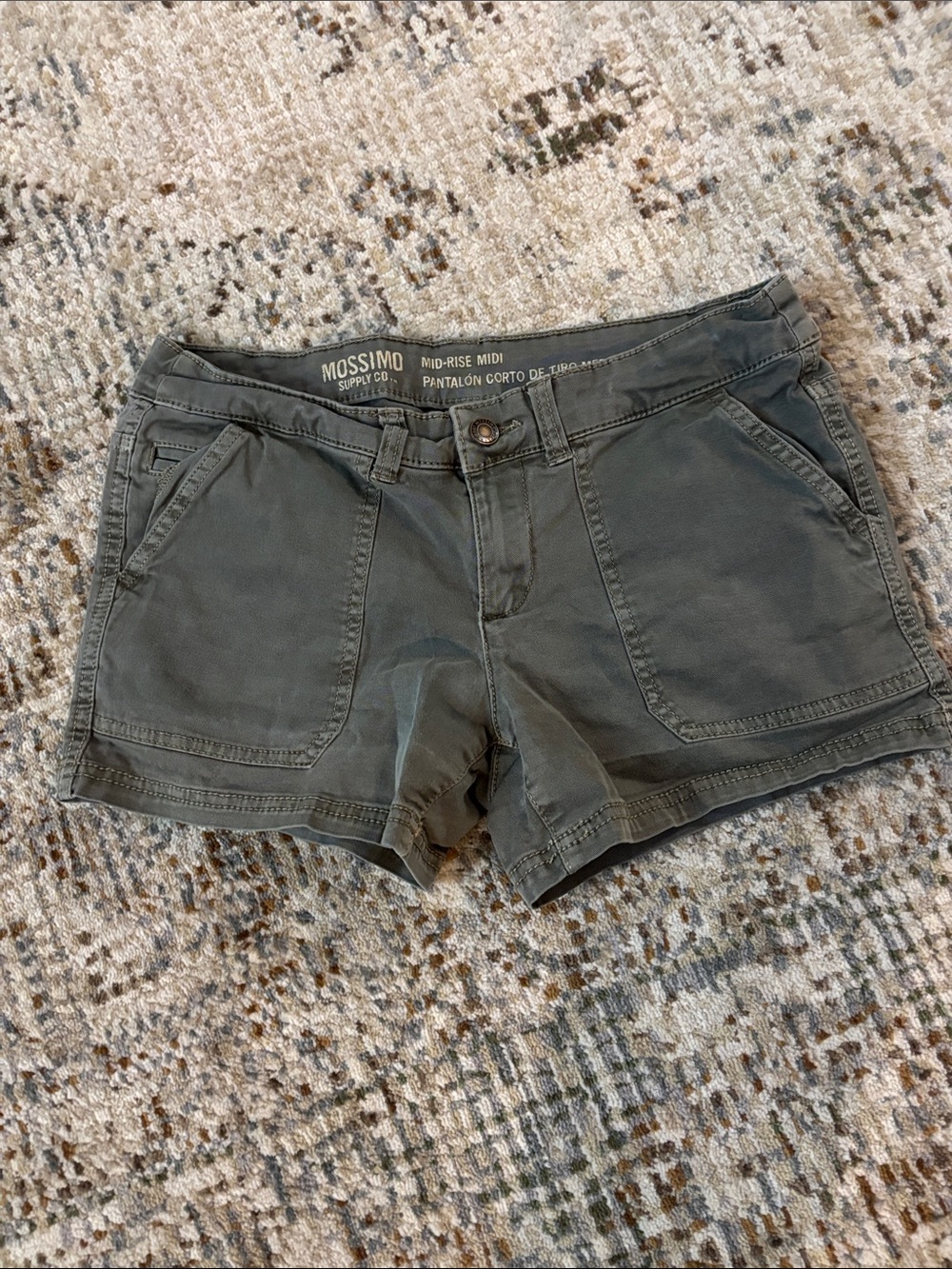 Mossimo Supply Co. Olive Green Mid-Rise Women's Shorts